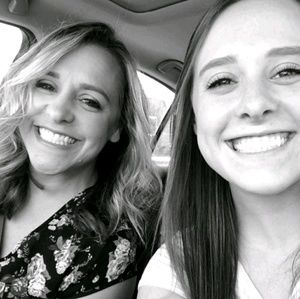 Meet your Posher, Suzanne